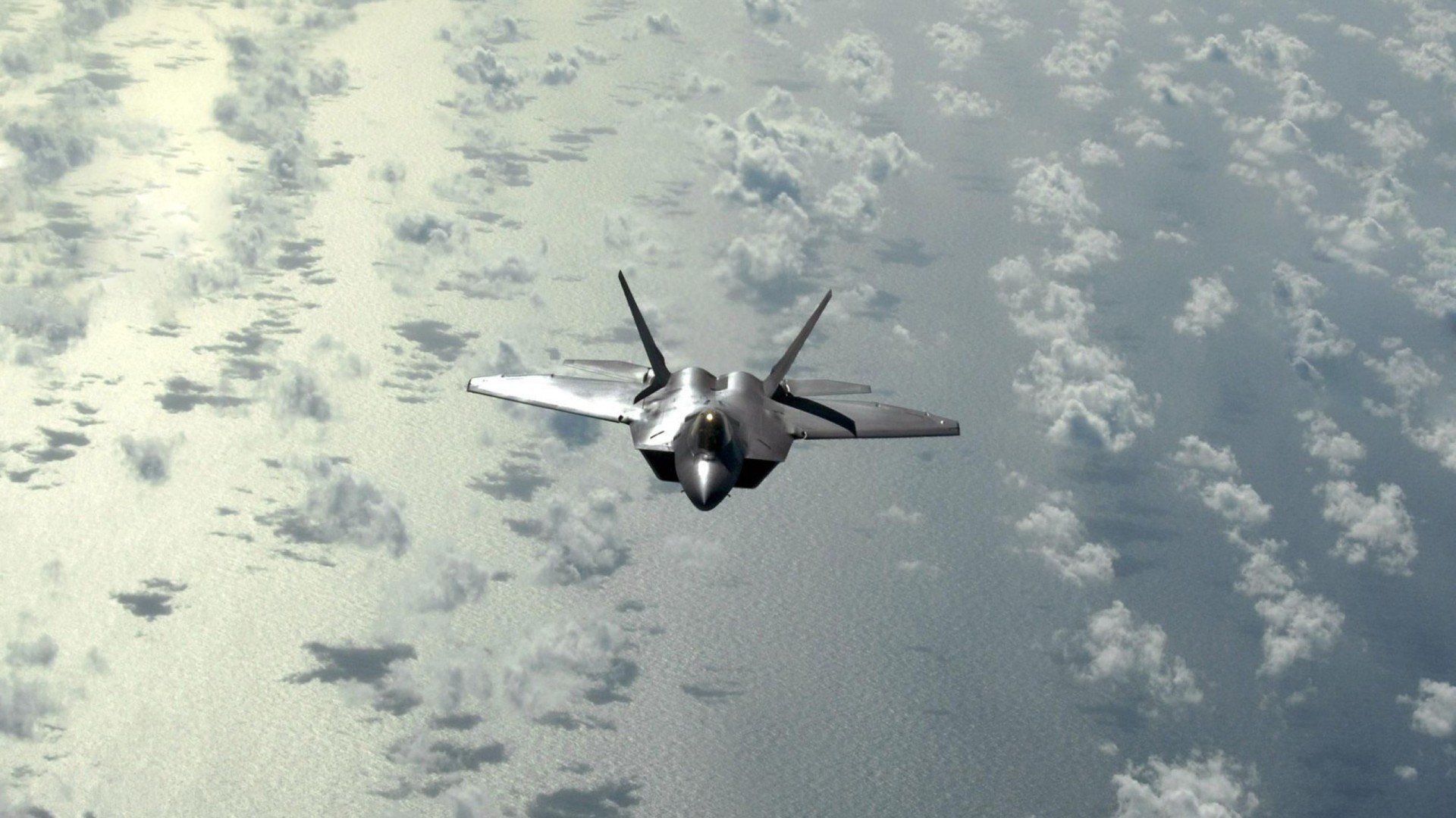 西甲联赛:马德里双雄鏖战,积分拉锯战进入最后冲刺,西甲马德里德比直播