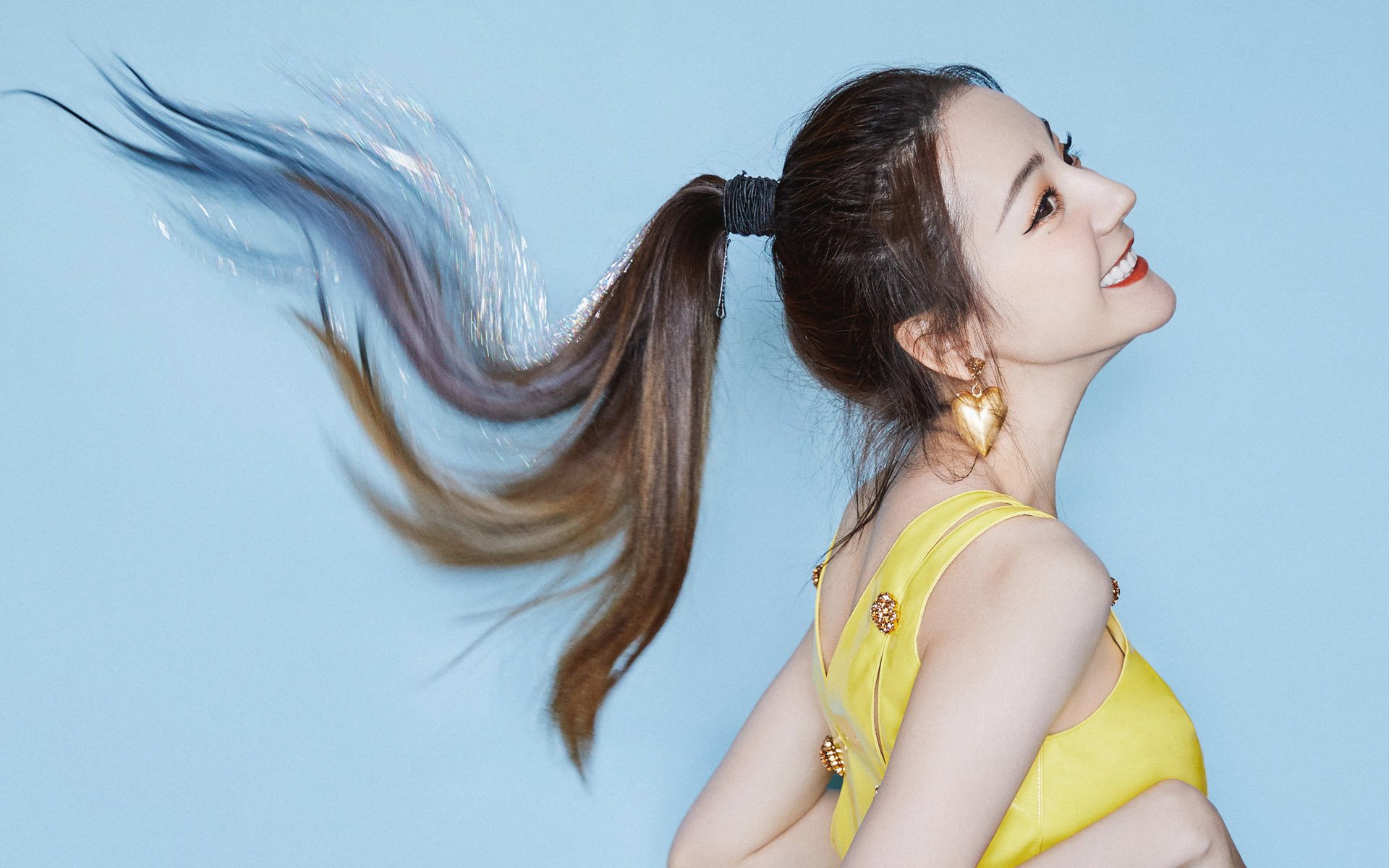 万欧洲足球冠军联赛报价,球员身价暴涨,欧洲杯欧冠赛程j万博