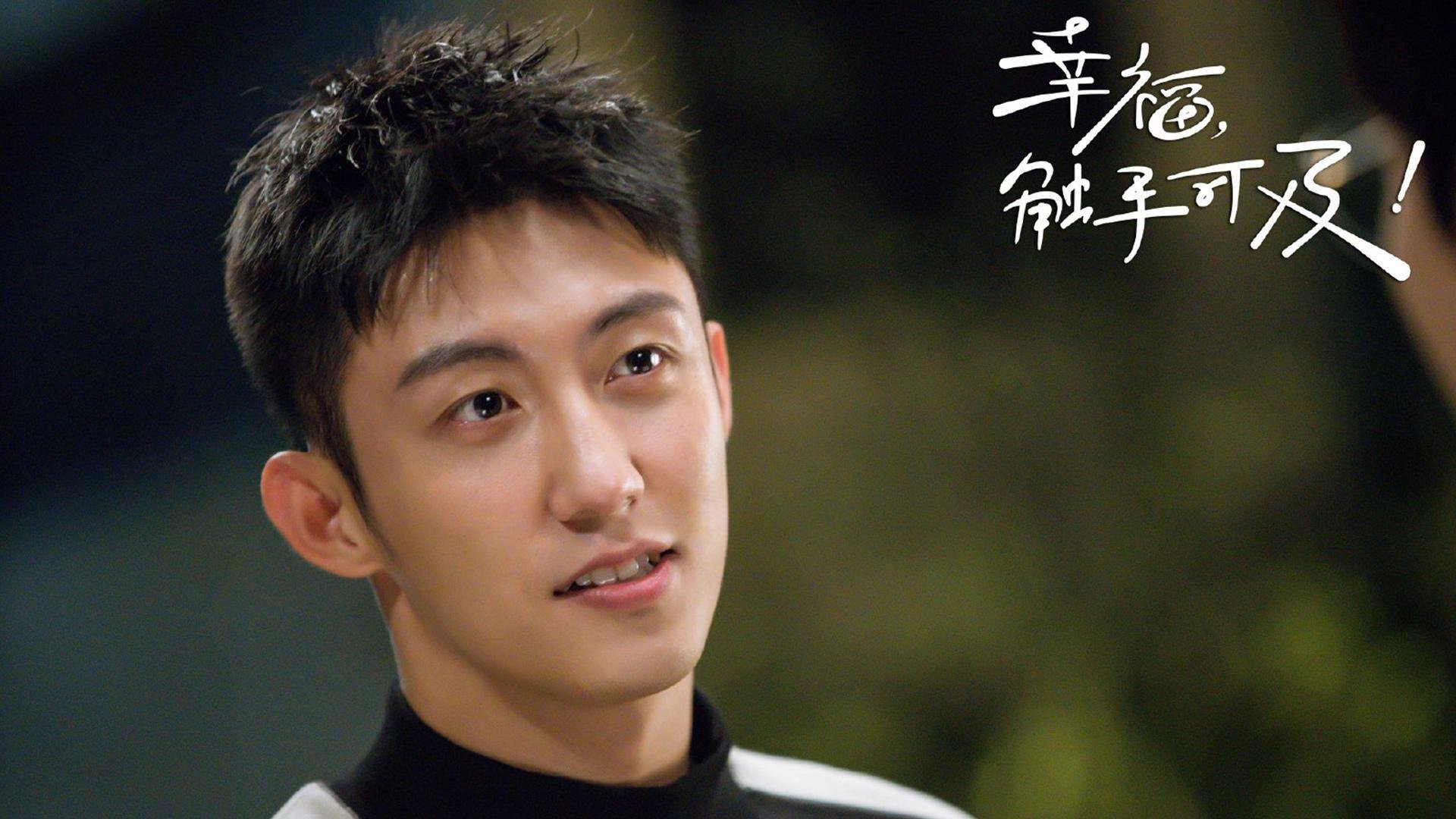 联赛关键战,球员表现出色压哨绝杀,nba压哨绝杀规则