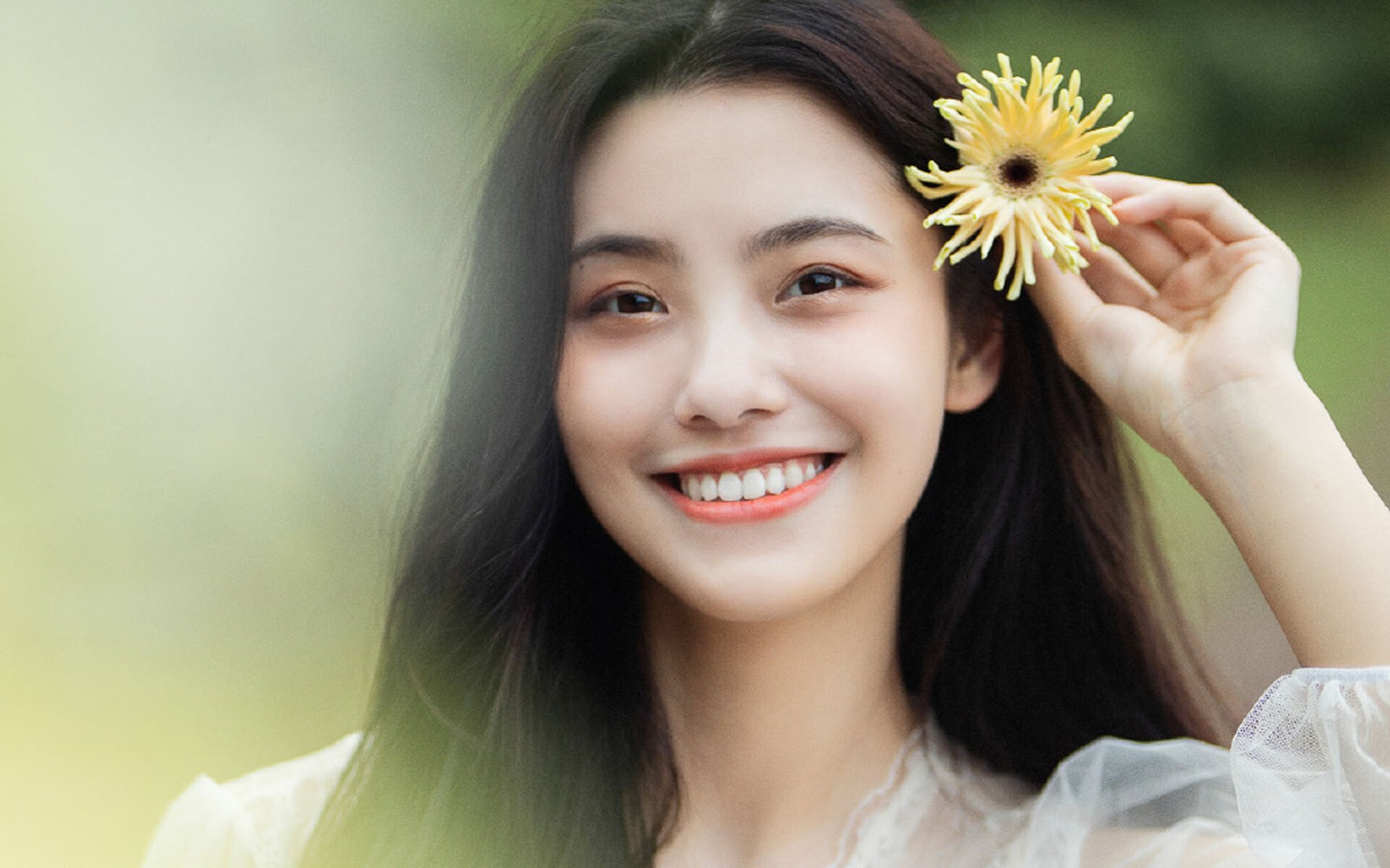 阿尔阿赫利与扎马莱克的埃及国家德比成为经典对决,比利时的阿扎尔和德布劳内