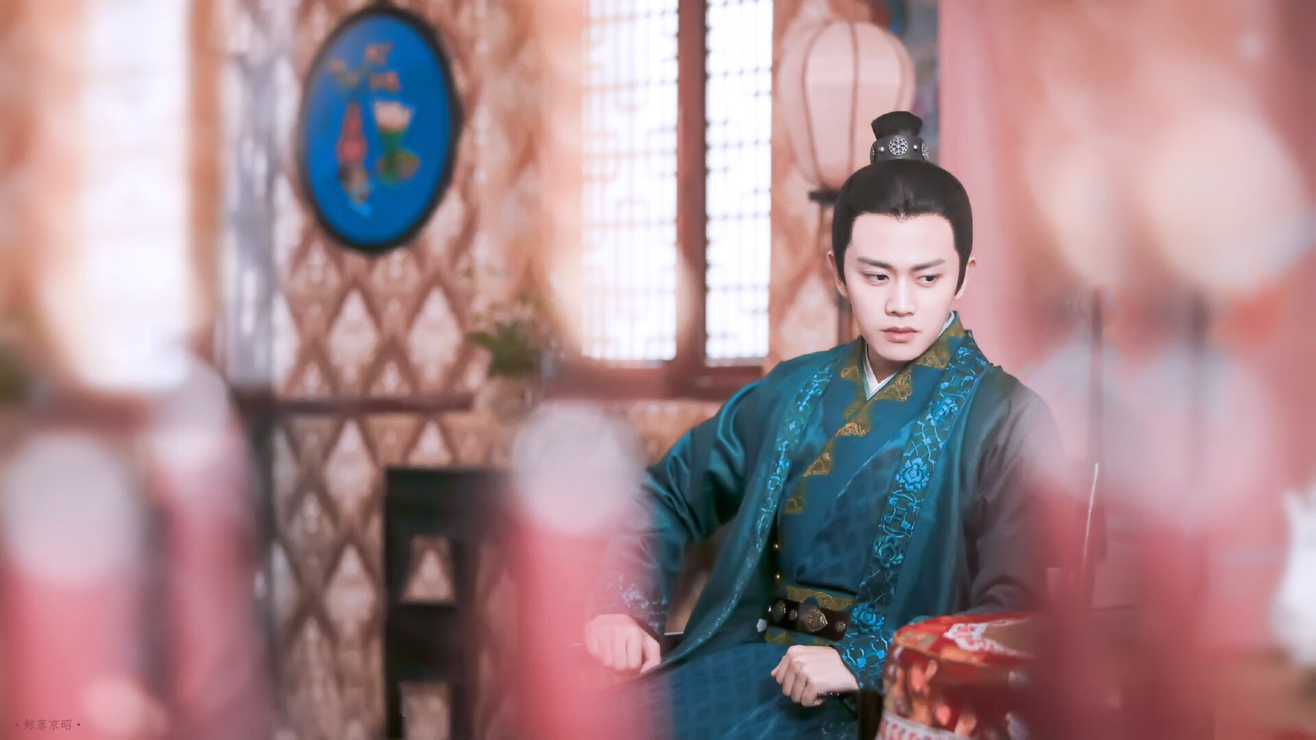 “垒球决战激烈进行!新都赛场悬念迭起”