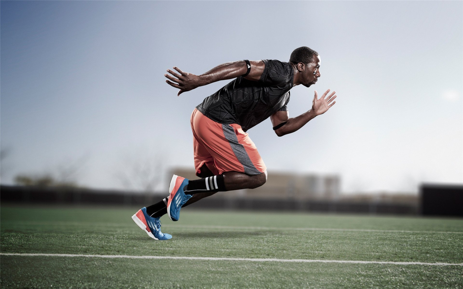 乐鱼官方登录入口-五大联赛是否偏好使用反跑制造禁区混乱机会，五大联赛是否偏好使用反跑制造禁区混乱机会的球员