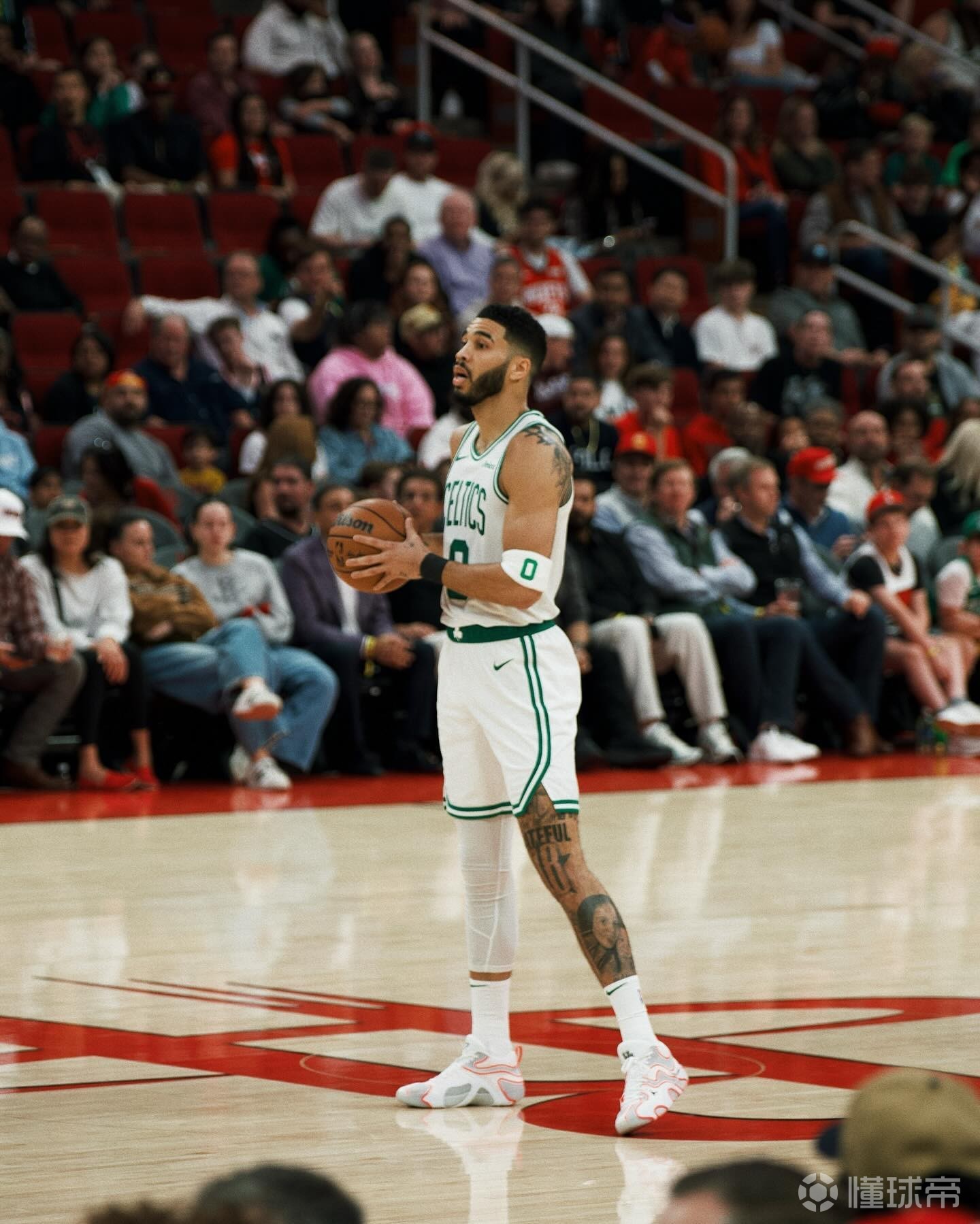 塔图姆新赛季表现抢眼,能否成为联盟新门面? 塔图姆新赛季表现抢眼,能否成为联盟新门面?